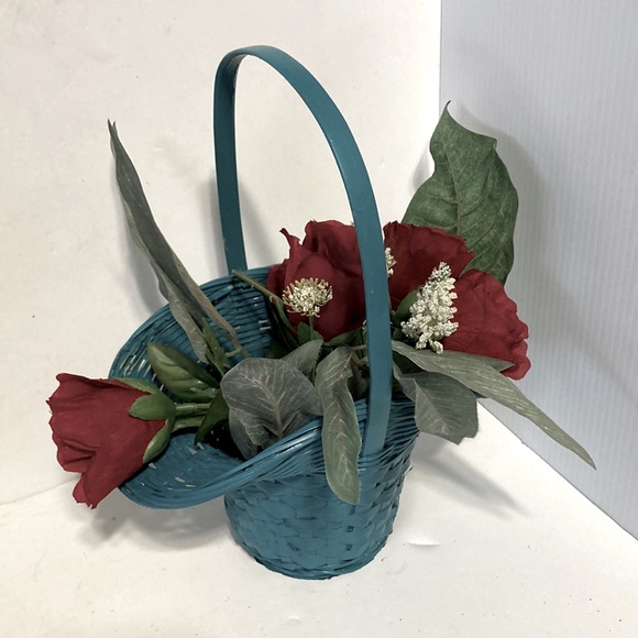 PRINCESS Farmhouse Wicker Woven Basket Flower Plant Pot Centerpiece Teal - Picture 4 of 6